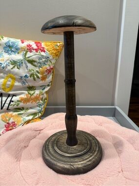 Distressed Dark Brown Wooden Hat Stand - Handmade EUC